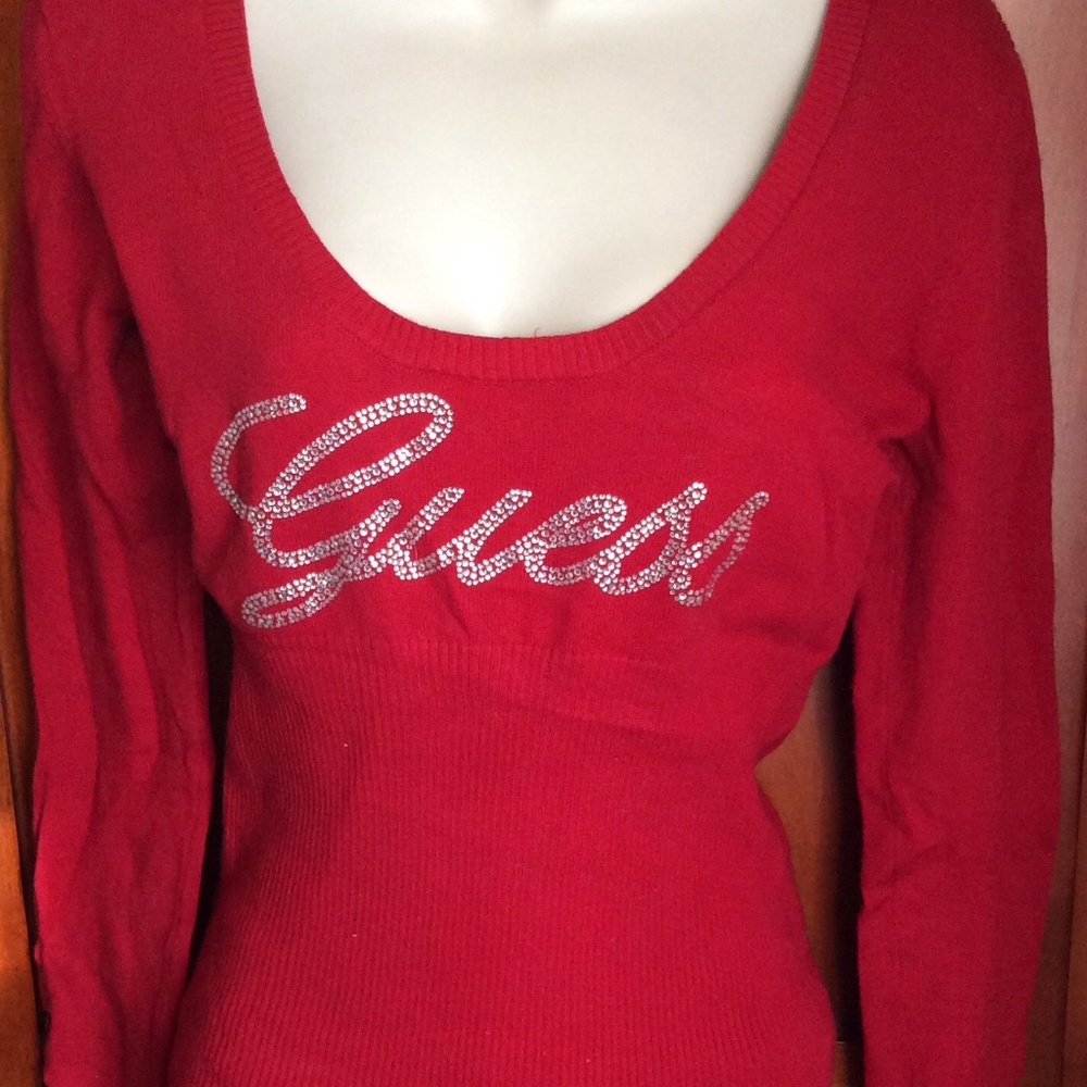 Guess sweater top